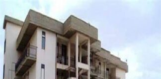 Una lettera di insulti e minacce di morte è stata recapitata al Sindaco di Canicattì (Agrigento) Vincenzo Corbo, accusato nella missiva di essere il responsabile delle condizioni in cui si trova la città