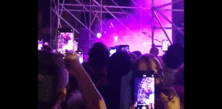 Questa sera dopo le 21.30 a Messina in piazza Duomo vi sono stati allegria, ritmo musicale e tanta voglia di ballare per i presenti che sono accorsi per assistere al Concerto dei The Kolors che hanno recuperato la tappa messinese del tour “Summer 2025” (Friends & Partners e Color Sound), prevista il 22 agosto scorso – nell’ambito del cartellone del Comune “E-state Messina 2025” – e annullata in seguito ai problemi di salute del frontman del gruppo napoletano… Antonio Fiordispino in arte Stash